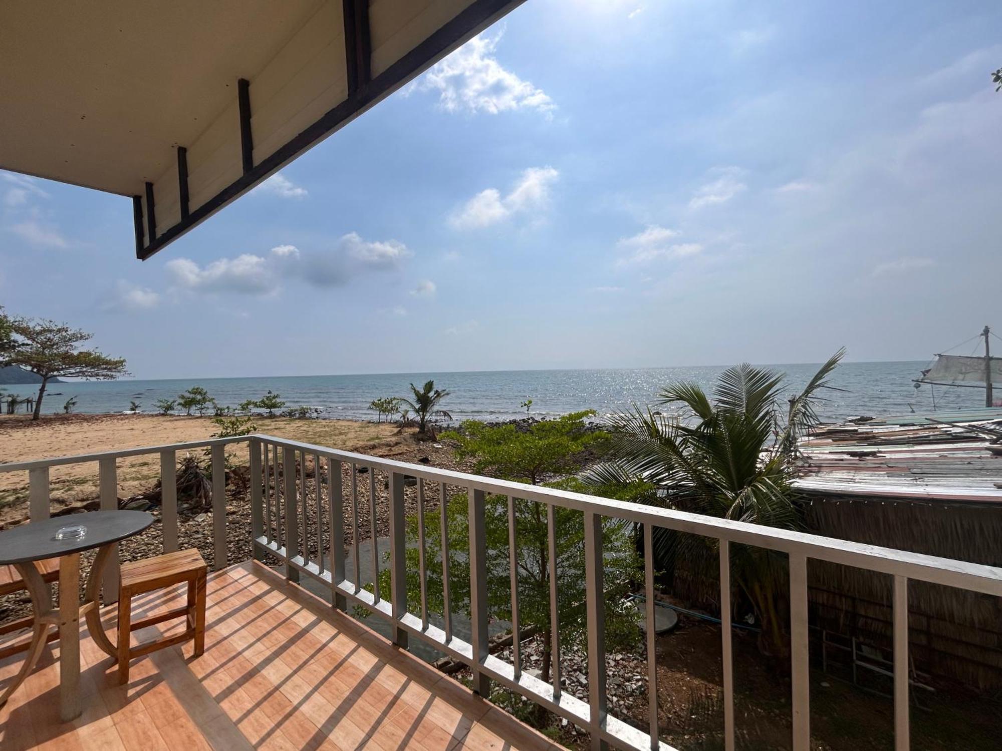 Tchin Tchin Guesthouse เกาะช้าง ภายนอก รูปภาพ
