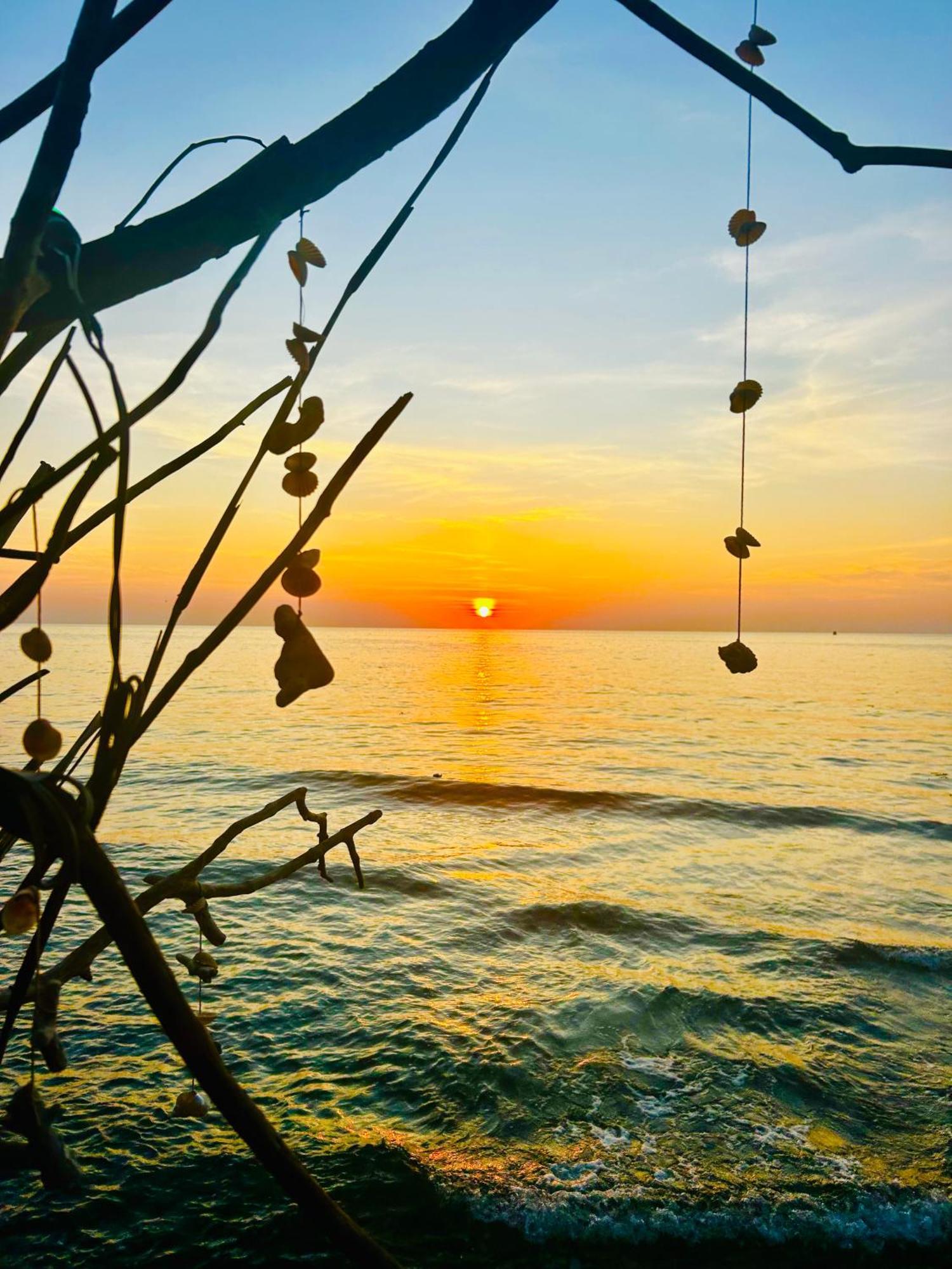 Tchin Tchin Guesthouse เกาะช้าง ภายนอก รูปภาพ